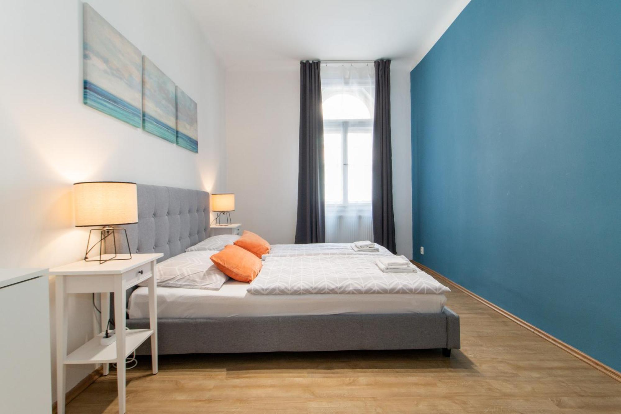 Riverside Central ApartMeet Praga Exterior foto
